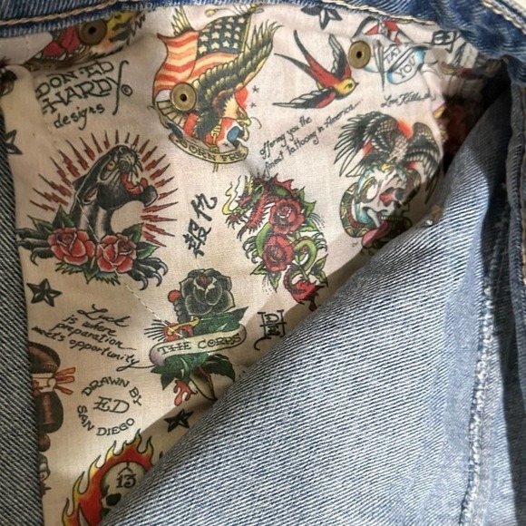 Ed Hardy Denim Jeans Tattoo Print Death Before Dishonor Distressed knees - Picture 4 of 13